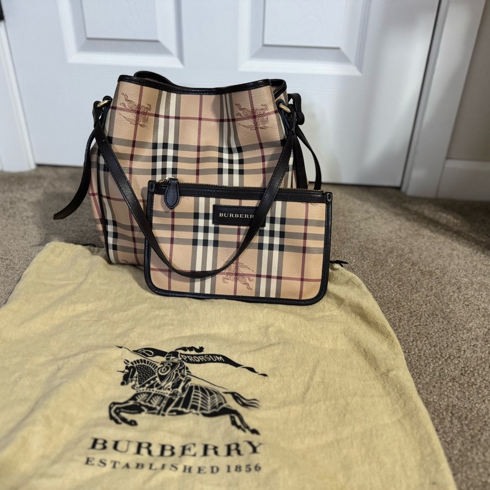 Burberry Tan and Black Tote Bags with Signature Design